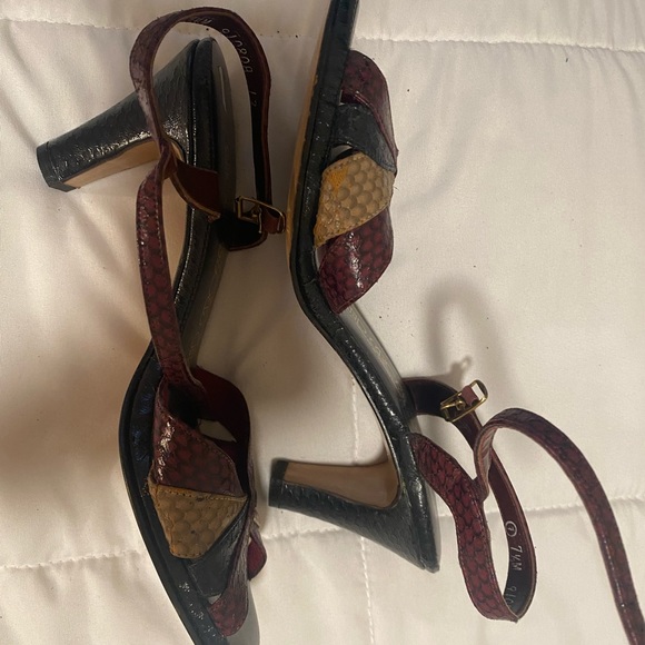 Vintage Sexy Salsa Crocodile Heels - Picture 3 of 5